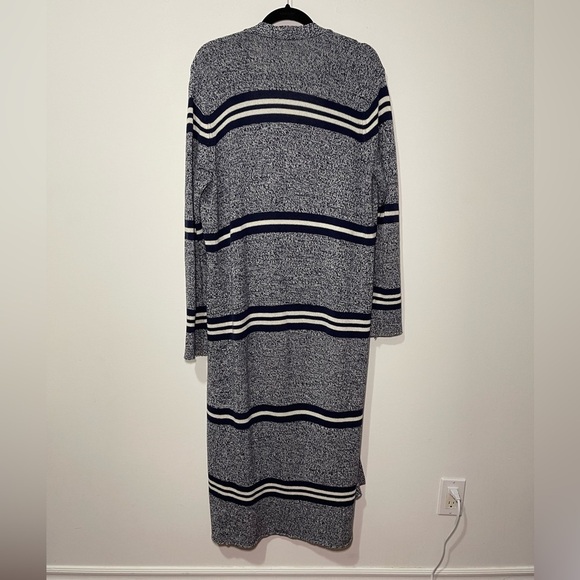 Aerie Navy striped Floor Length women’s cozy knit cardigan in L - Picture 8 of 8